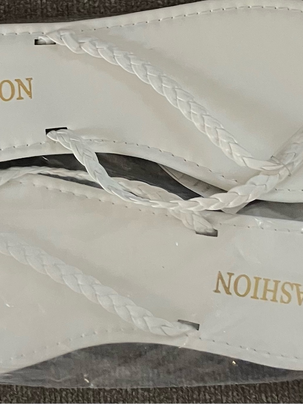 Fashion SHEN Gold Letter Wall Art Print Sandals Size 9